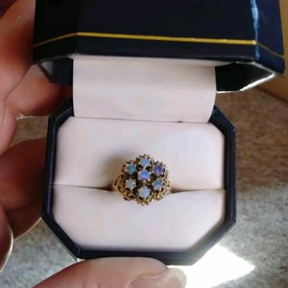 Vintage 1960s ring
